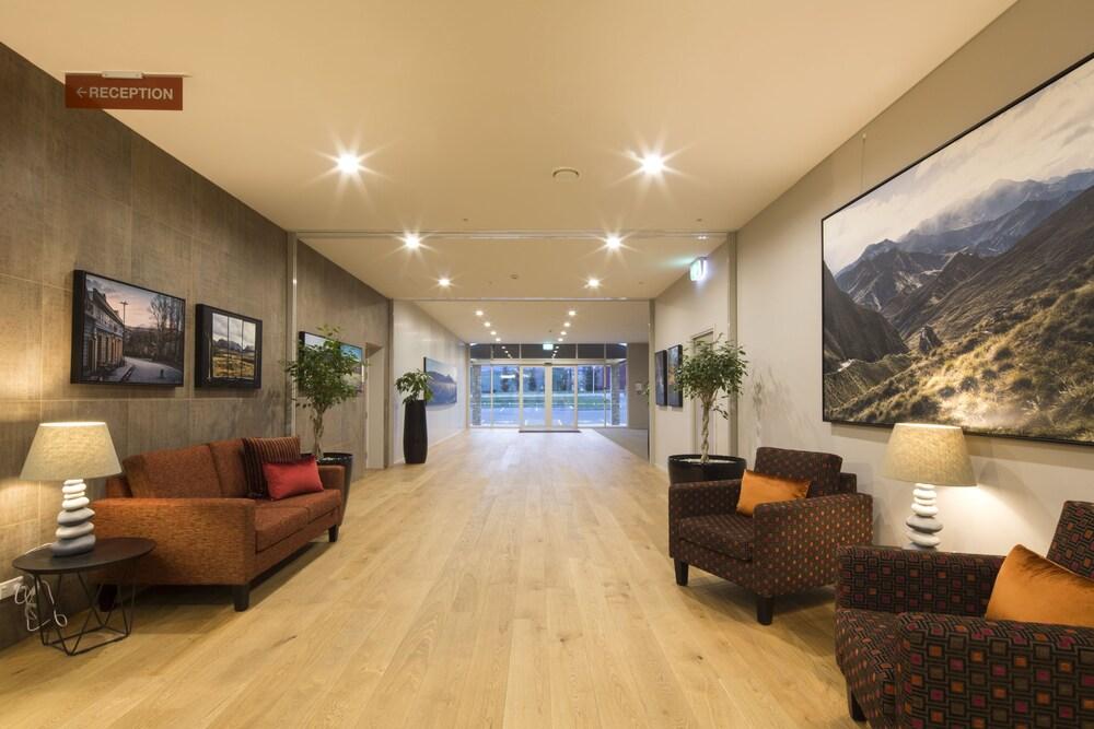 Ramada Suites By Wyndham Queenstown Remarkables Park Dış mekan fotoğraf