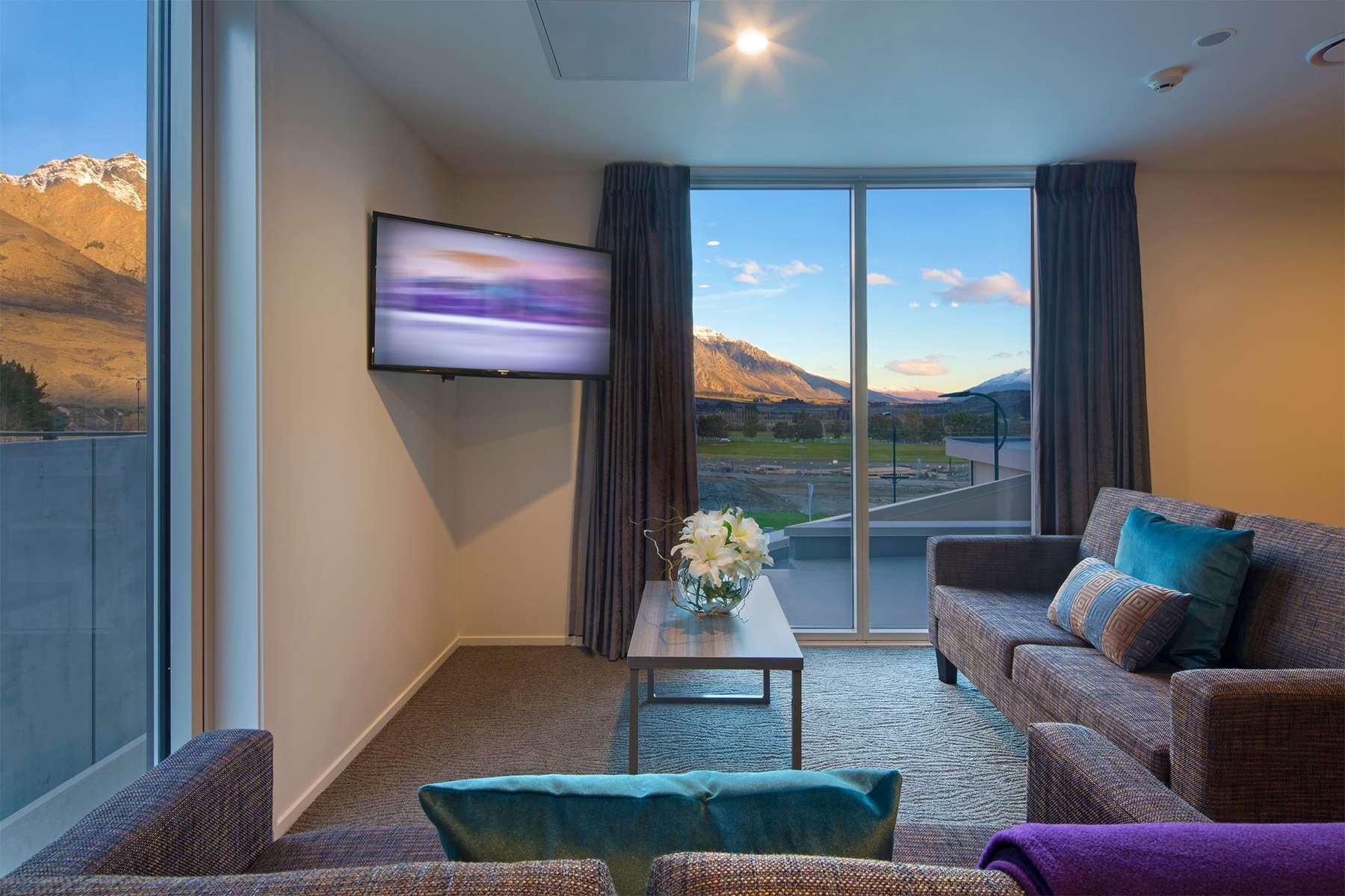 Ramada Suites By Wyndham Queenstown Remarkables Park Dış mekan fotoğraf